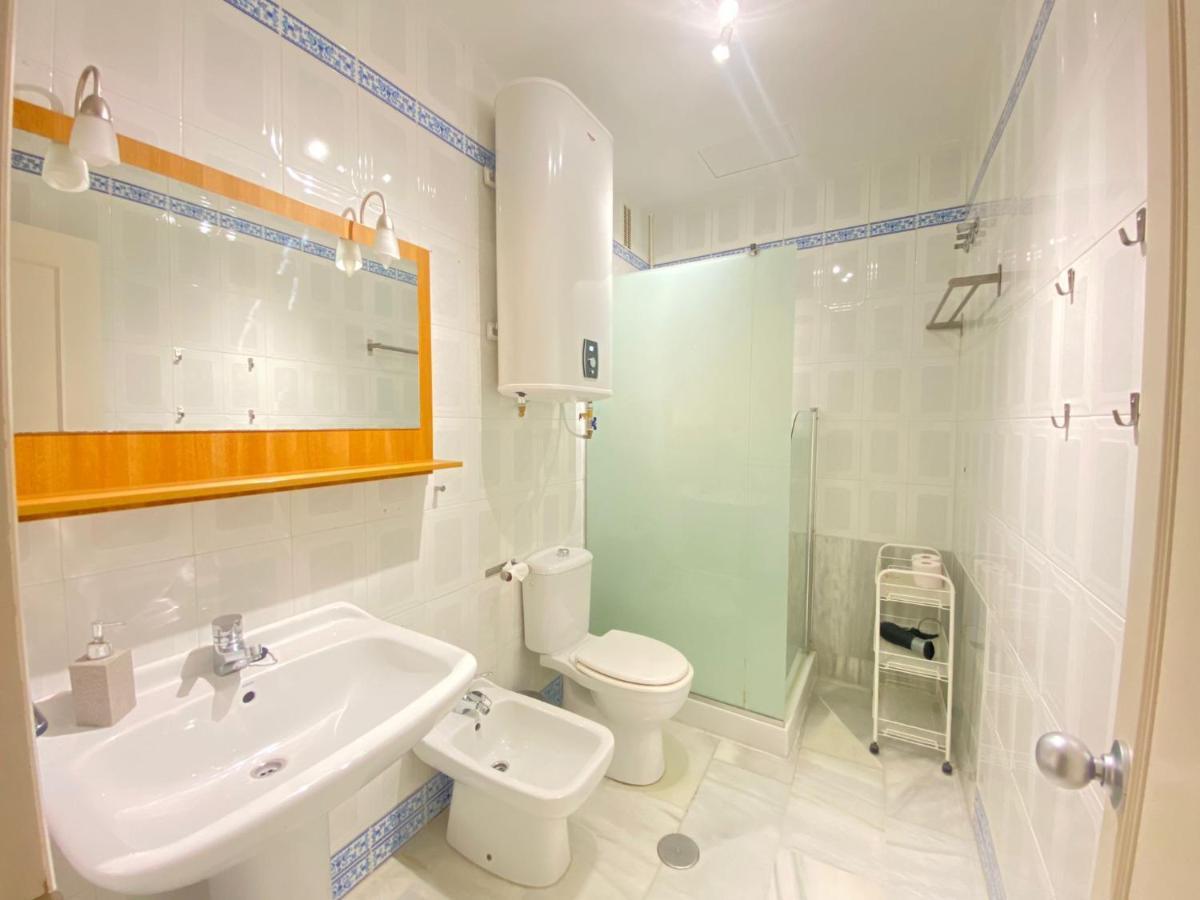 Apartamento Colon 1451 - Pleno Centro Y Wifi Gratis Кадис Екстериор снимка