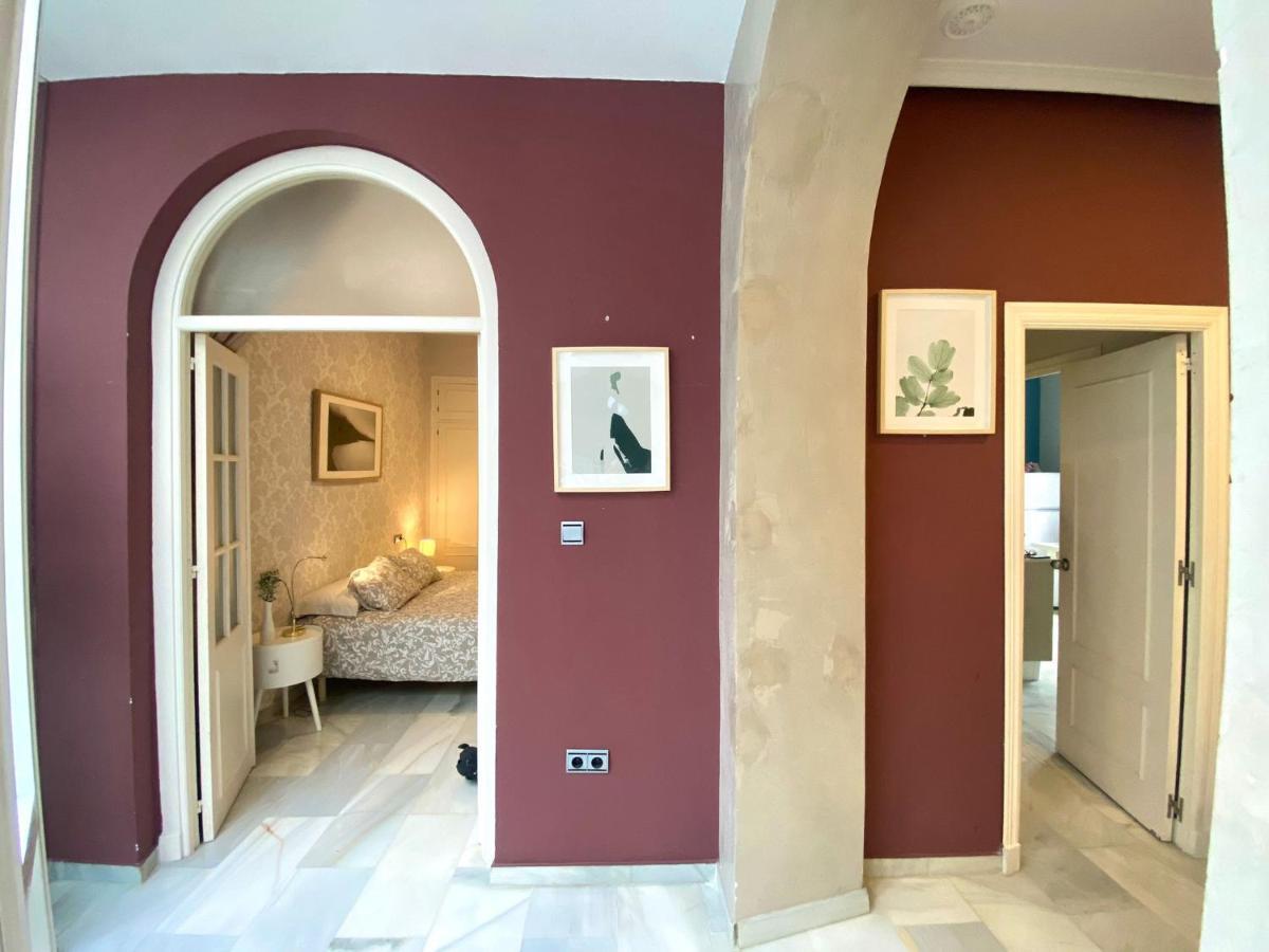 Apartamento Colon 1451 - Pleno Centro Y Wifi Gratis Кадис Екстериор снимка