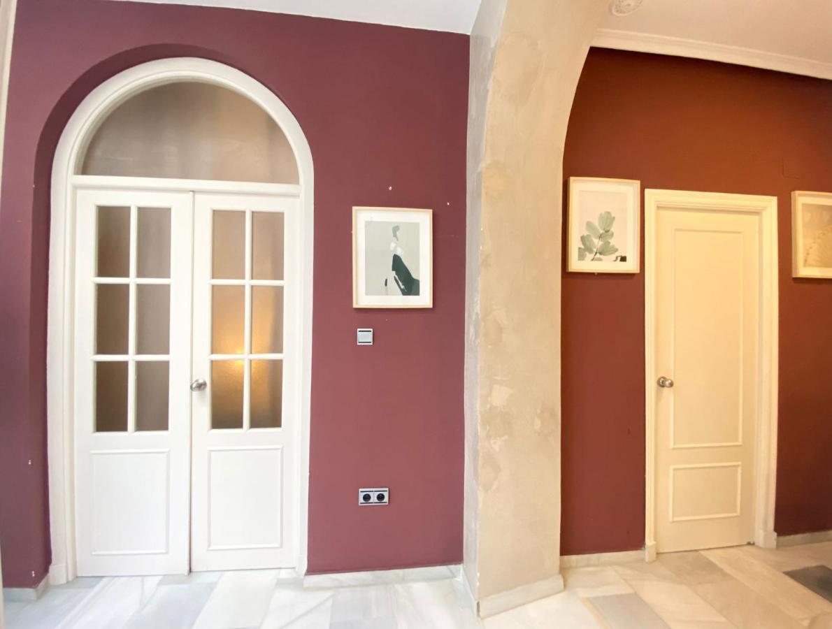 Apartamento Colon 1451 - Pleno Centro Y Wifi Gratis Кадис Екстериор снимка