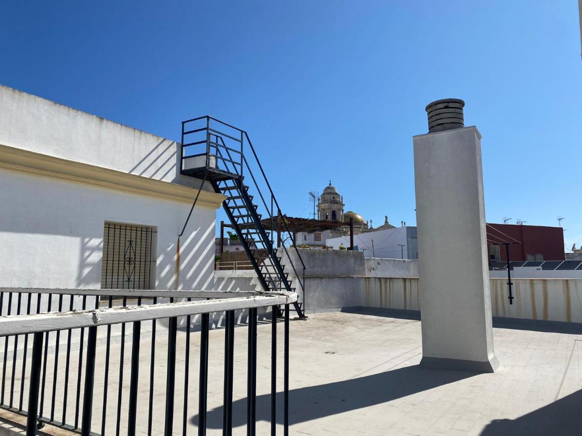 Apartamento Colon 1451 - Pleno Centro Y Wifi Gratis Кадис Екстериор снимка